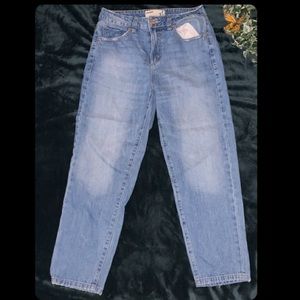 Garage - light wash straight jeans